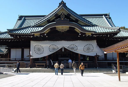 Ein Ort der Andacht und Kontroverse: Der Yasukuni-Schrein in Tokio.