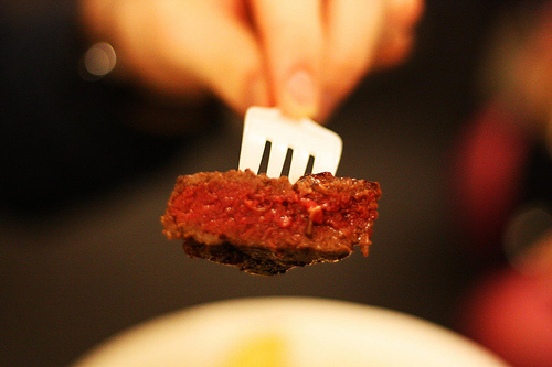 Kommt wieder vermehrt in Japans Schulkantinen auf den Teller: Walfleisch.