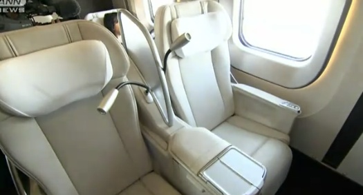 Bequem reisen: Sitze in der Luxusklasse des Hayabusa.