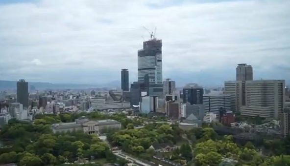 Schon heute ein Blickfang: Das Abeno-Harukas-Hochhaus in Osaka.