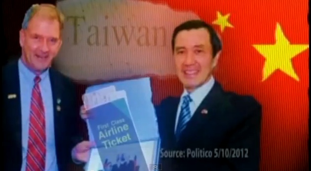 Das republikanische Walhkampfvideo mit Taiwans Präsidenten Ma Ying-jeou und der falschen Flagge im Hintergrund.