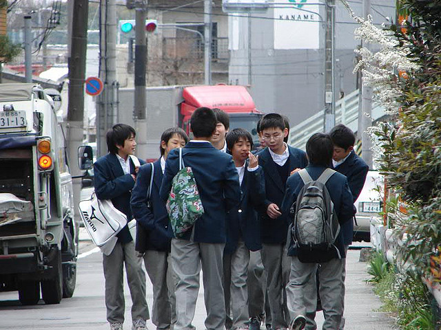 Unterricht am Samstag? Schüler in Japan.