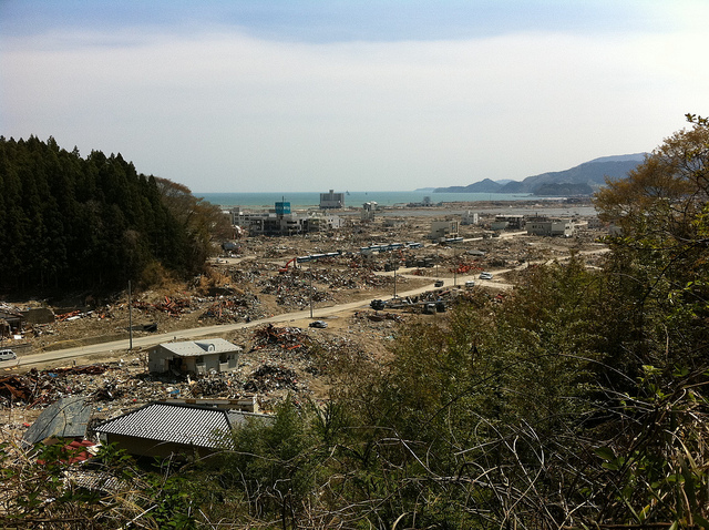 Die fast komplett zerstörte Stadt Rikuzentakata nach dem Tsunami vom 11. März 2011.