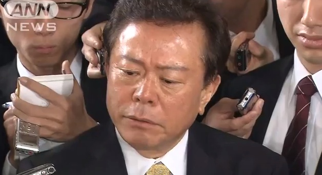 Gouverneur Naoki Inose entschuldigt sich.