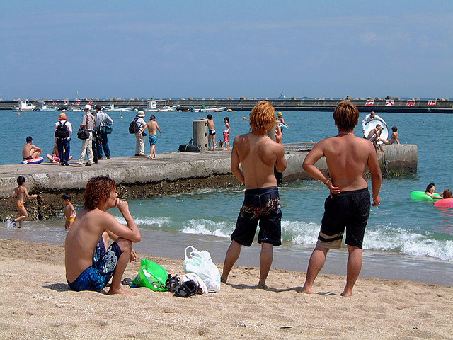 Künftig verboten: Rauchen am Strand von Suma.
