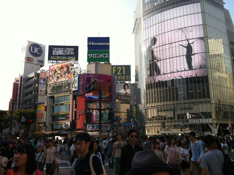 Die berühmte Strassenkreuzung von Shibuya in Tokio.