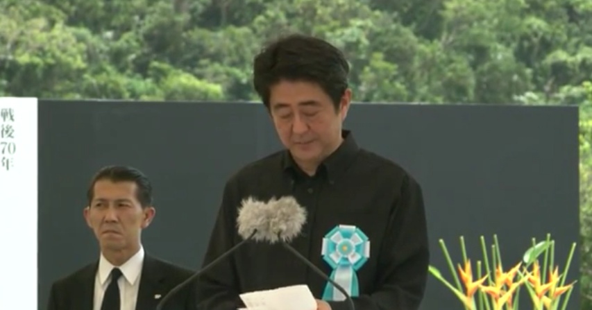 Premierminister Shinzo Abe während seiner Rede.