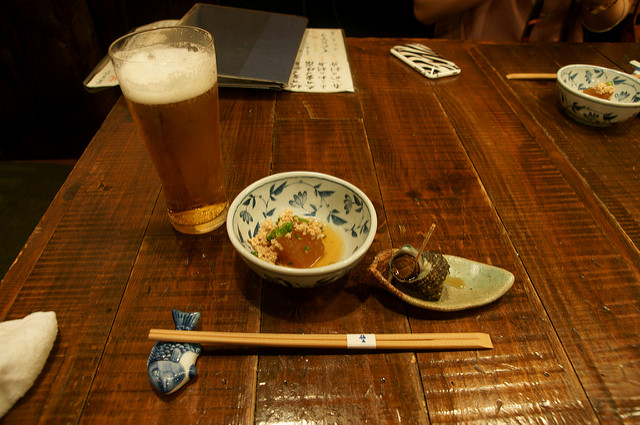 Ob man will oder nicht: Mit dem ersten Bier kommt auch das Otōshi.