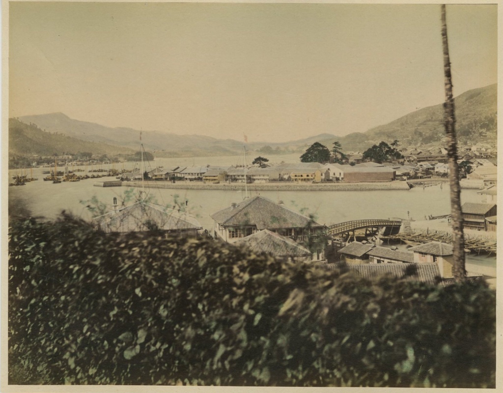 Ein Foto von Dejima um 1870, zu Beginn der Modernisierungsphase des Landes.