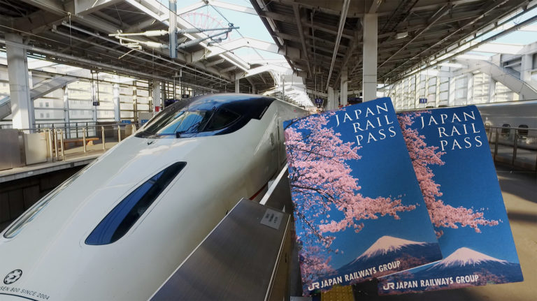 Im Japan Rail Pass enthalten: Die Fahrt im Shinkansen.