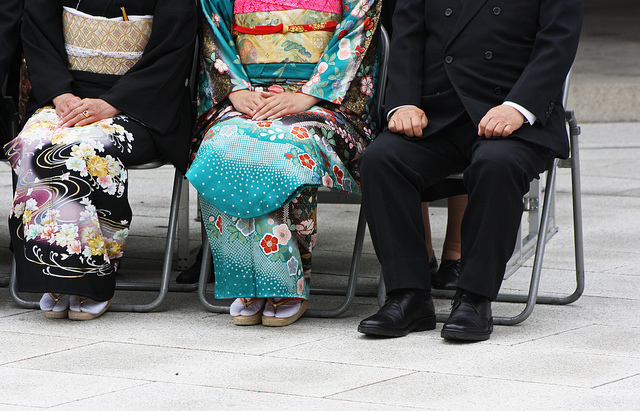 Eine Hochzeitsgesellschaft in Japan.