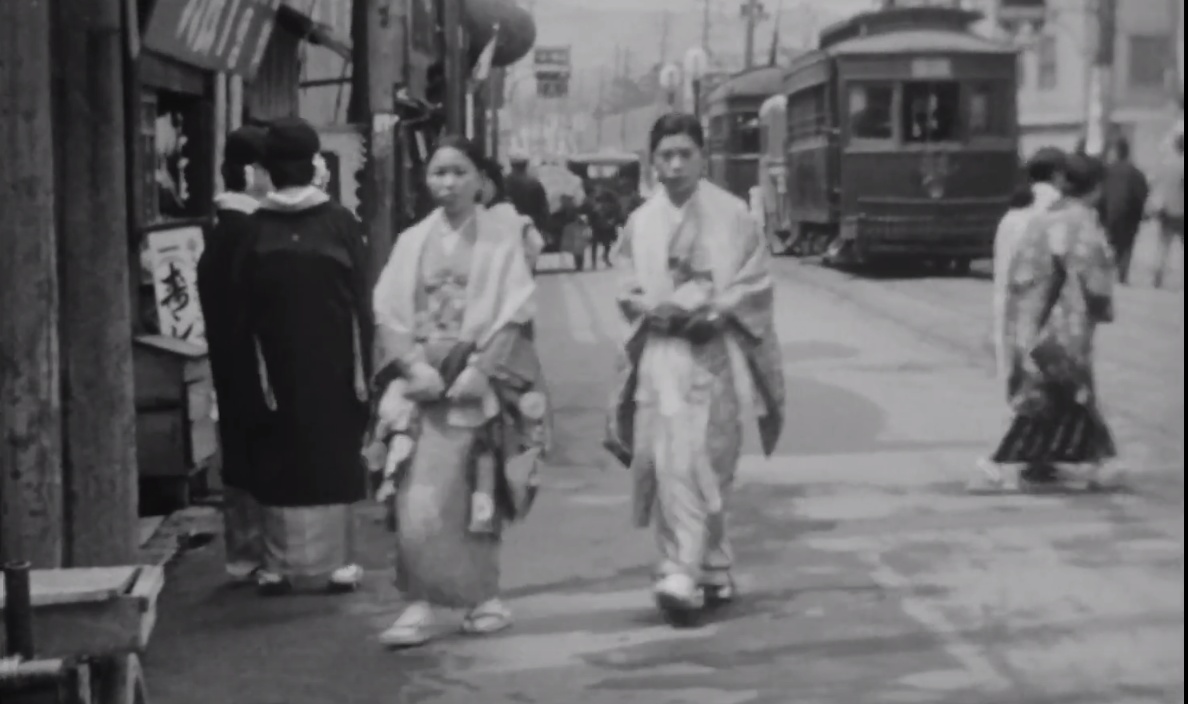 Eine Szene aus den neu publizieren Filmaufnahmen von 1935 in Hiroshima.