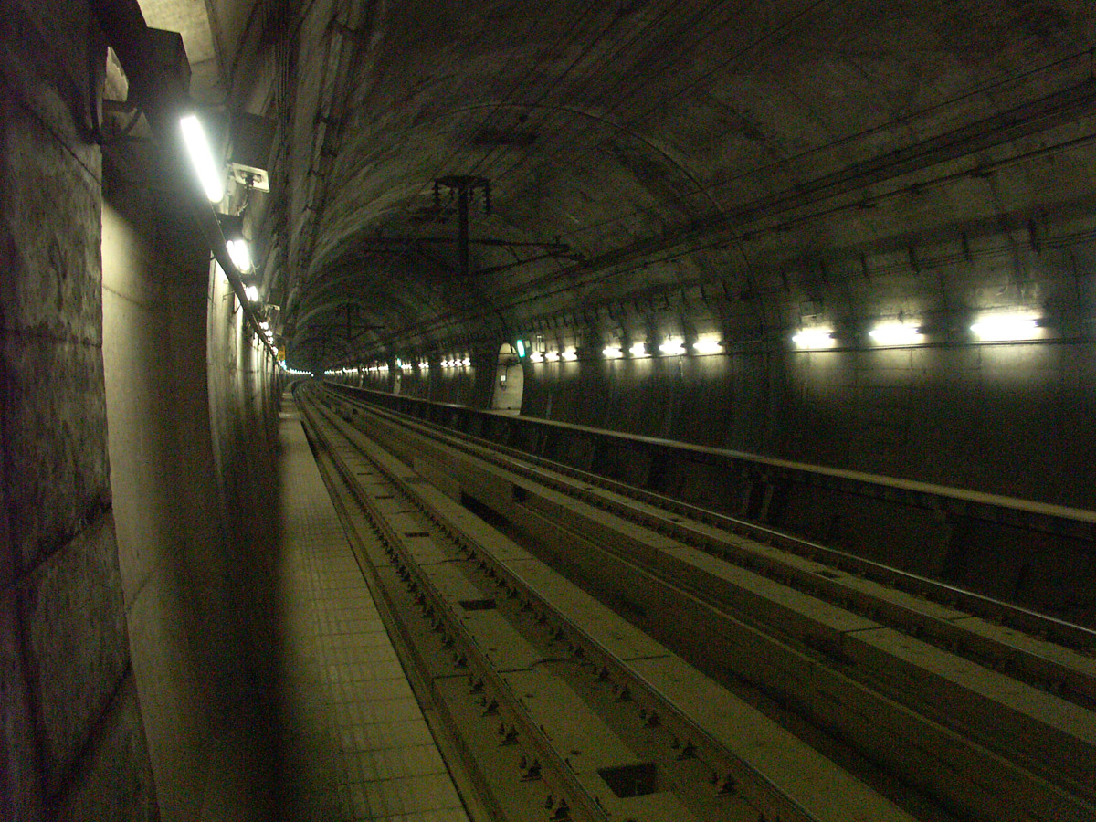 Im Seikan-Tunnel.