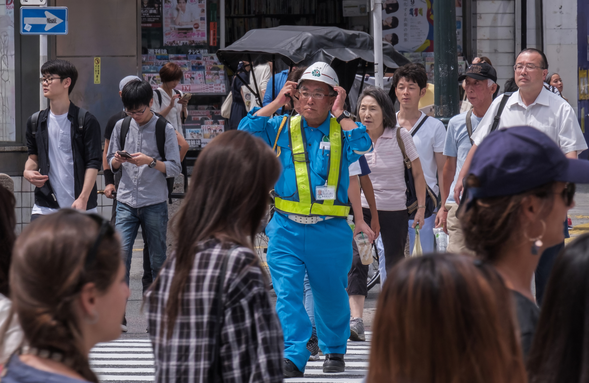 Nichts Ungewöhnliches: Ein älterer Arbeiter in Japan.