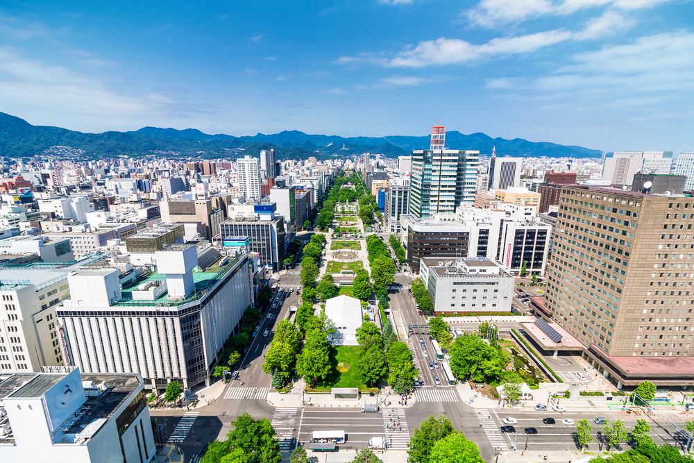 Der Odori-Park in Sapporo wird zum Zentrum des olympischen Marathons.