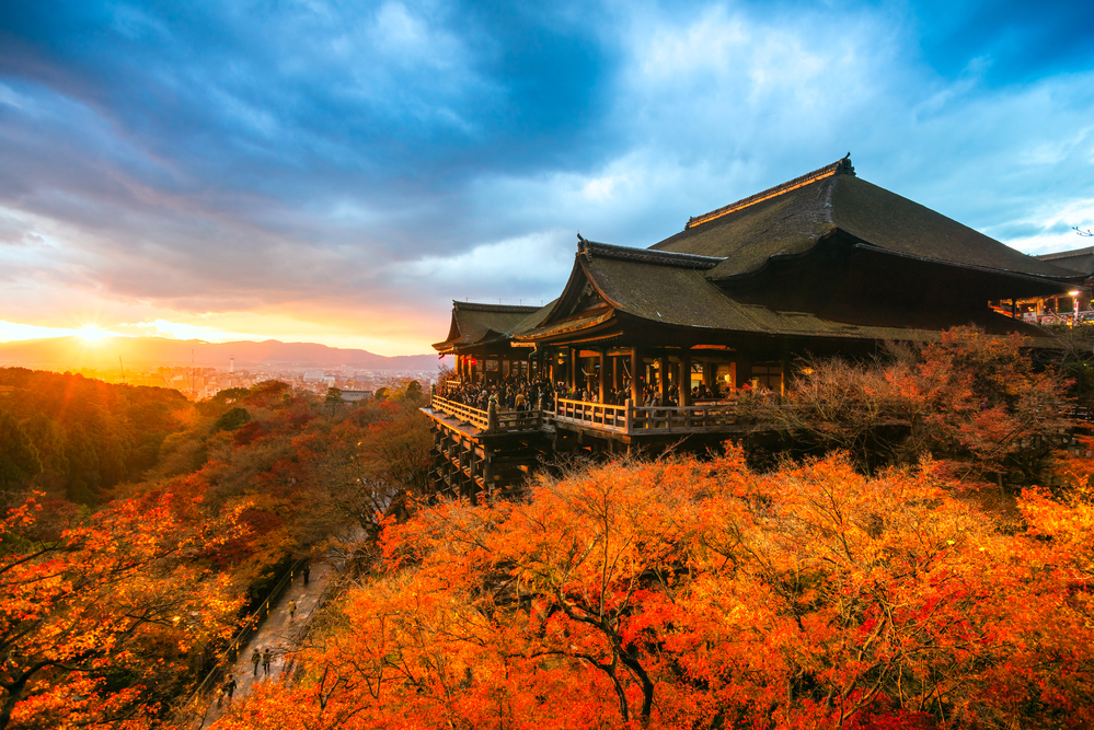 Eines von vielen Wahrzeichen Kyotos: Der Kiyomizudera.