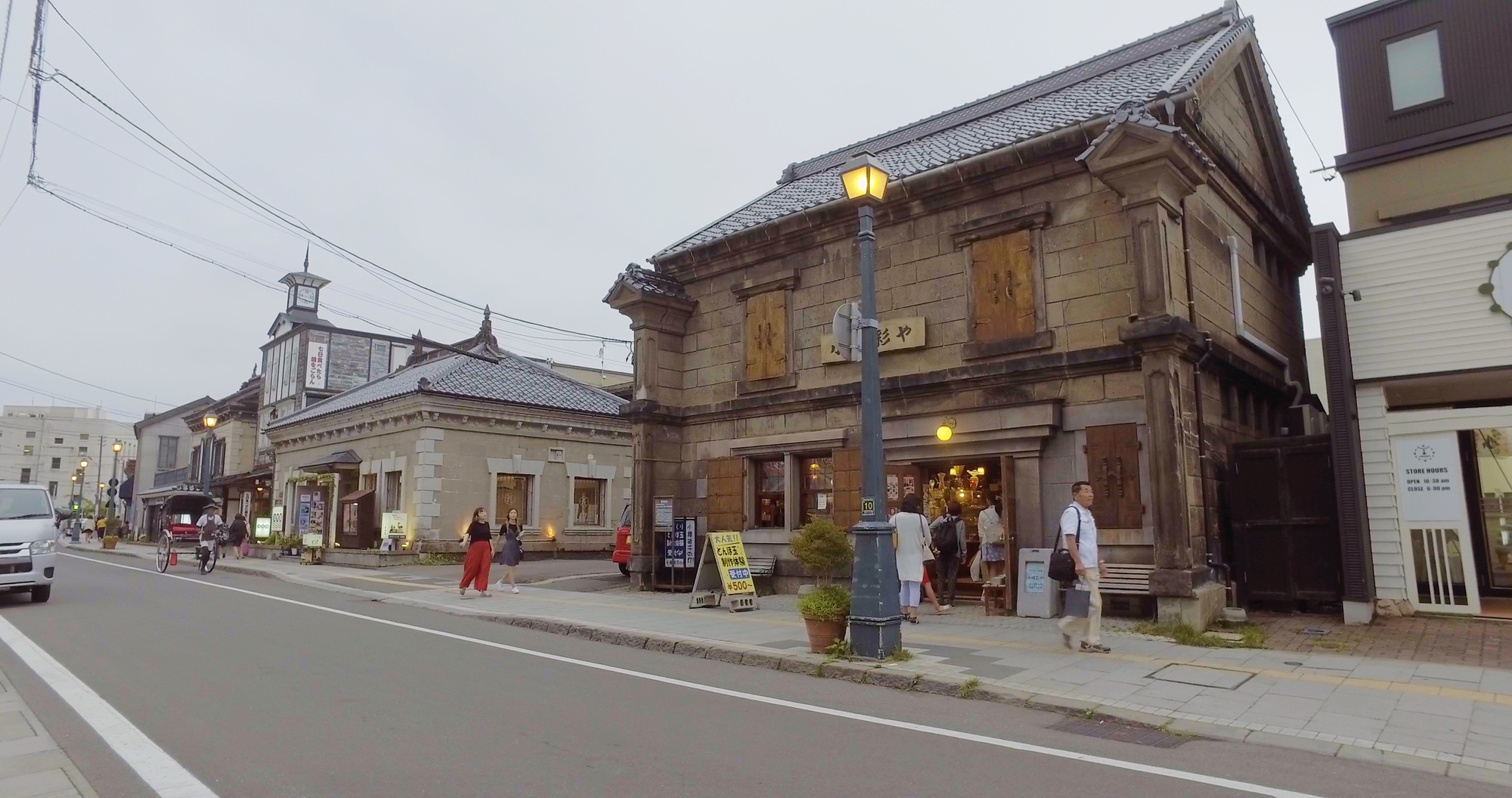 Die Sakaimachi-Strasse ist gespickt mit vielen historischen Bauwerken.