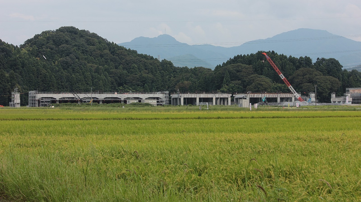 Vor Beginn der Bauarbeiten des Shinkansen-Bahnhofs Echizen-Takefu im September 2019.