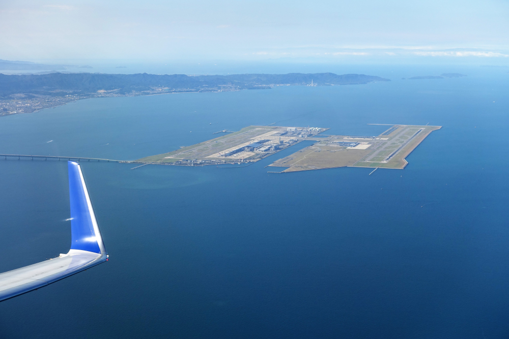Auf einer künstlichen Insel in der Bucht von Osaka: Der Flug­ha­fen Kan­sai