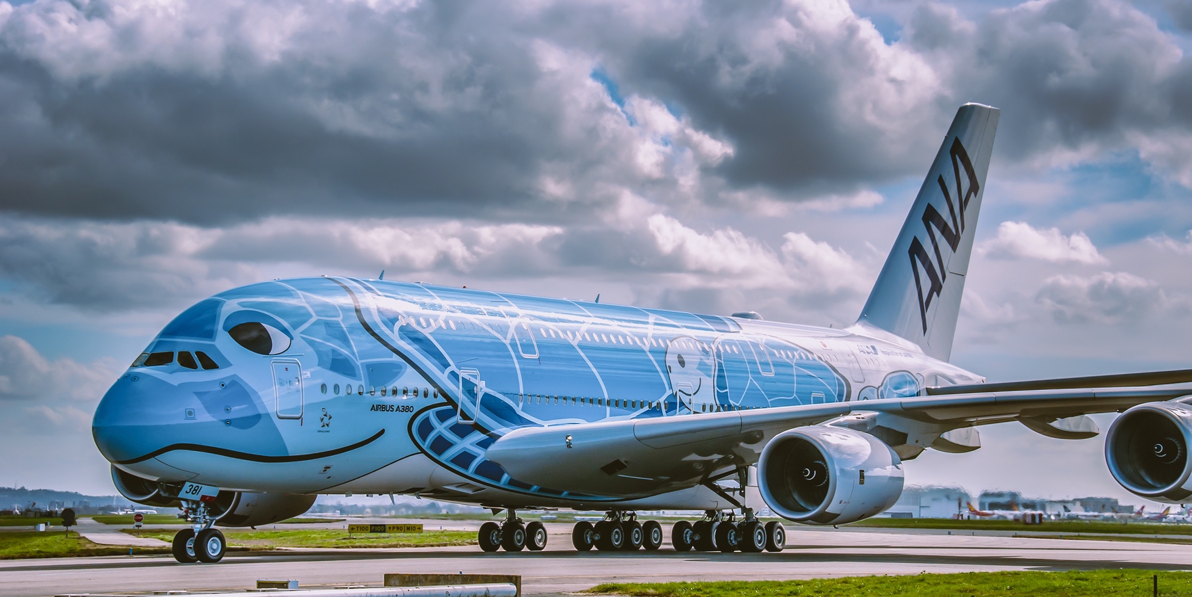 Die blaue A380 ist seit 2019 im Einsatz.
