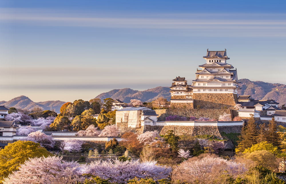 Himeji-jō: Eine von 12 Burgen, die im Originalzustand erhalten geblieben ist.