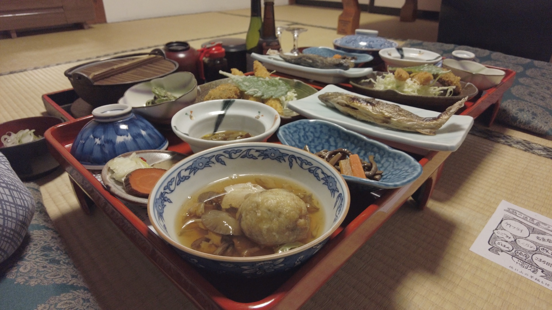 Nachtessen im Tsurunoyu Onsen.