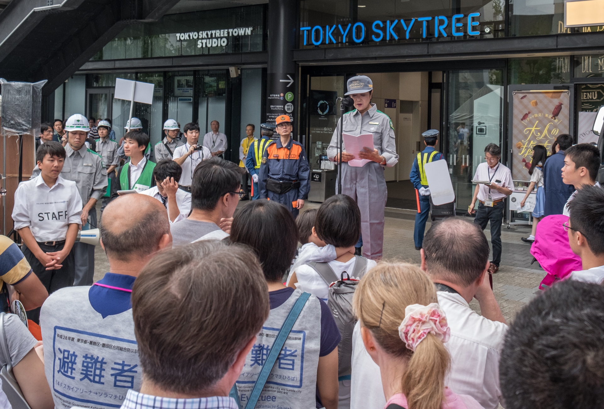 Eine Notfallübung in Anwesenheit von Tokios Gouverneurin Yuriko Koike am 4. September 2016.