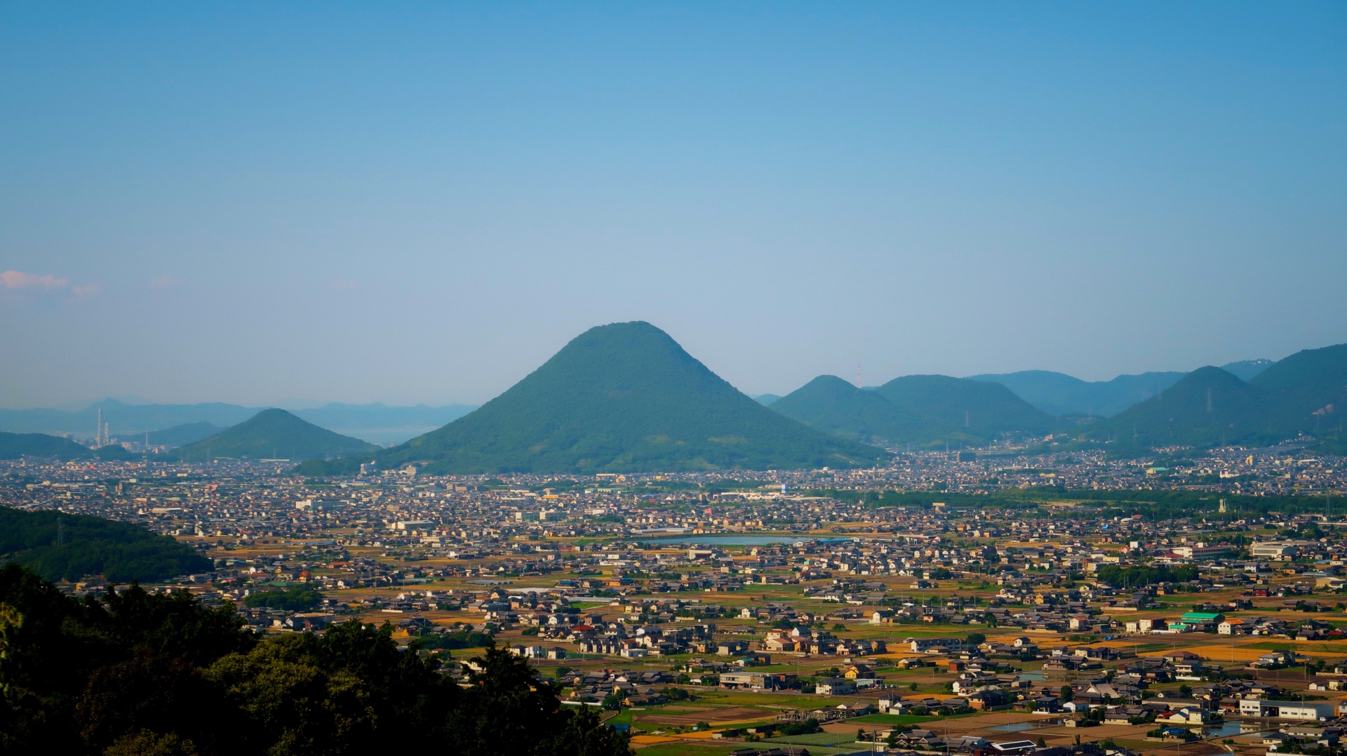 Blick auf den Sanuki-Fuji.