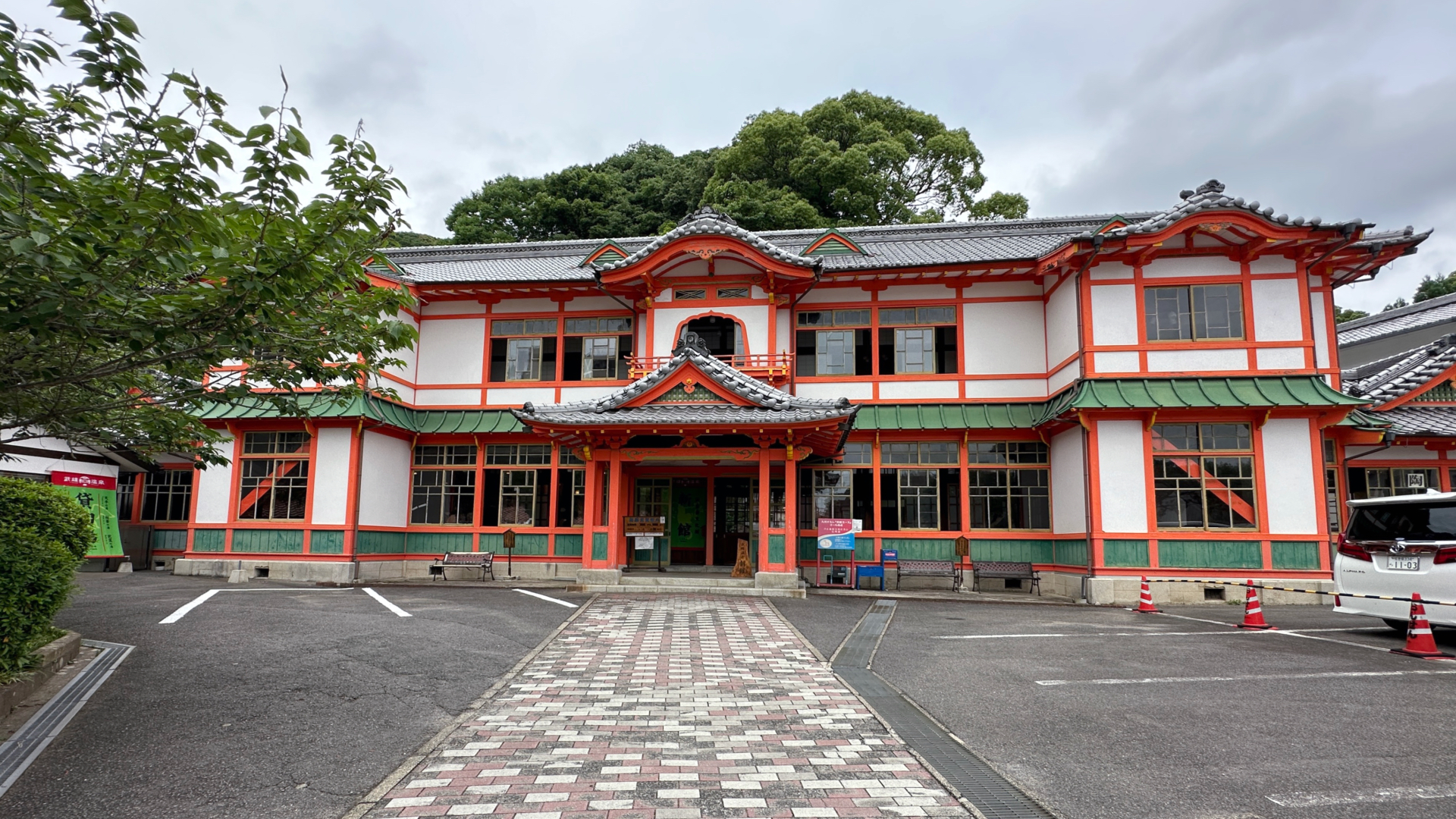 Das Badehaus von Takeo-Onsen, das von 1915 von 1973 in Betrieb war.