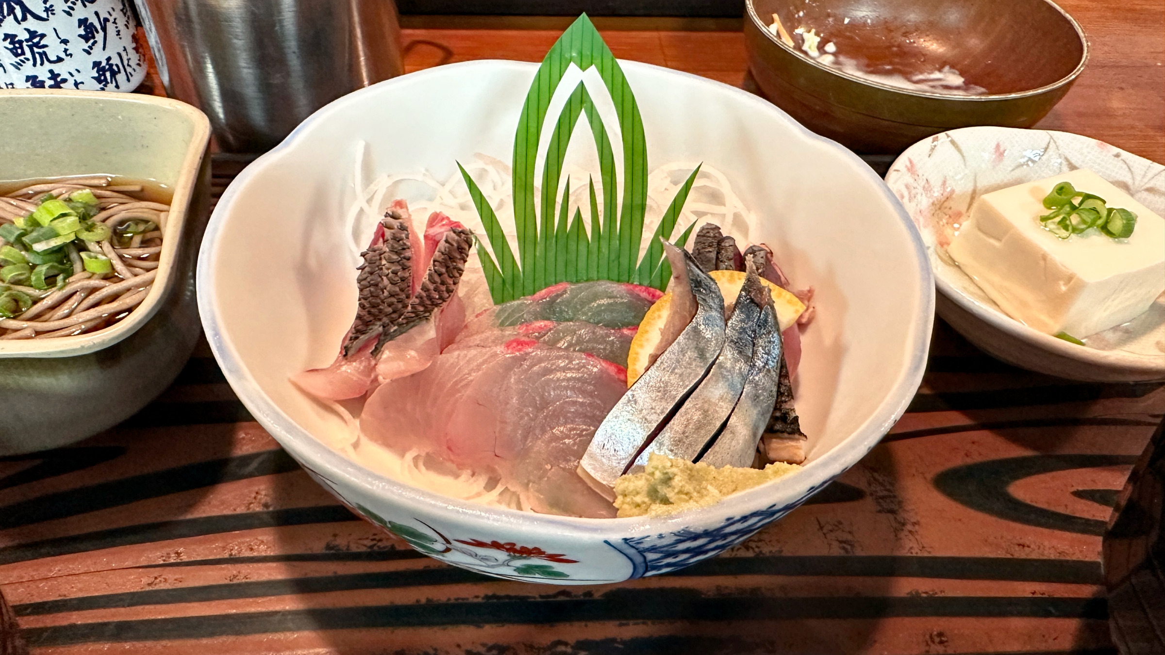 Die erste Portion Sashimi des Menüs Ume.