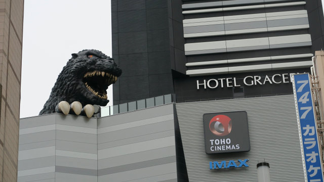 Die Stadt der Godzilla-Statuen