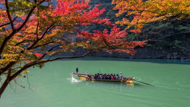 Bootsfahrten nach Arashiyama: Ein Neustart
